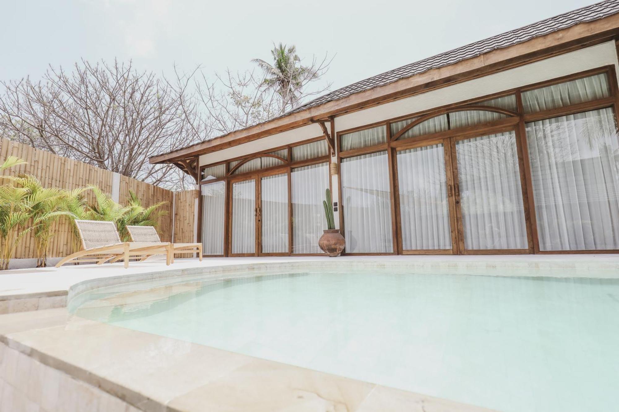 Kalyana Villa Gili Air Exterior photo